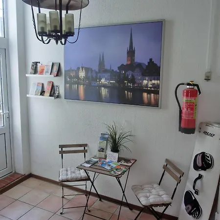 2-zimmer-ferienwohnung-im-1-obergeschoss *